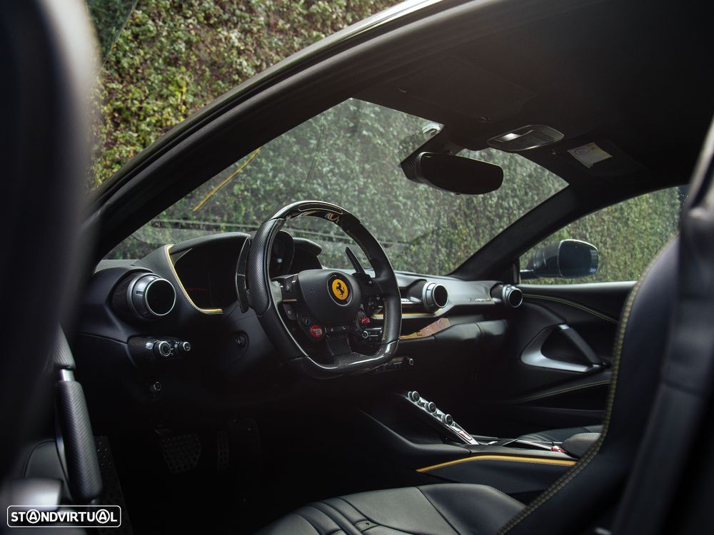 Ferrari 812 Superfast Standard - 33