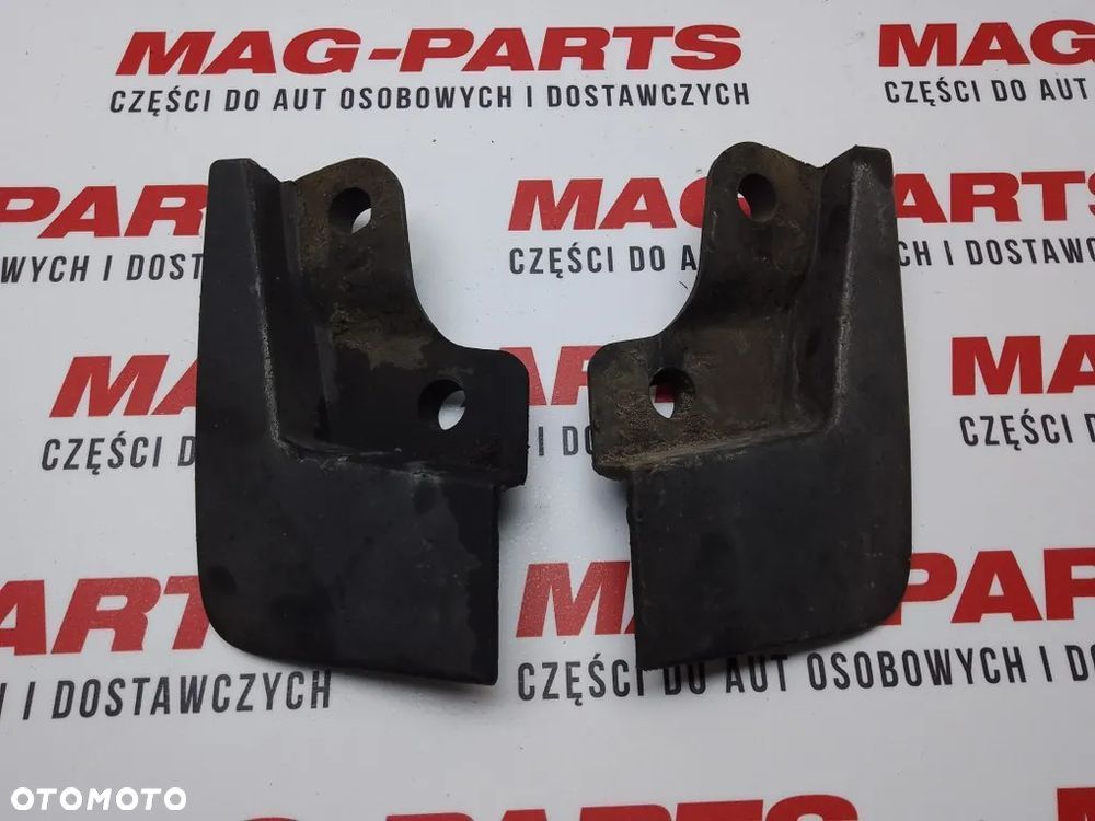 chlapacz przedni prawy przód vivaro trafic primastar 2001-2014 - 1