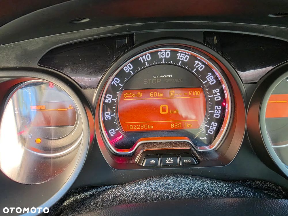Citroën C5 1.8 16V Confort - 11