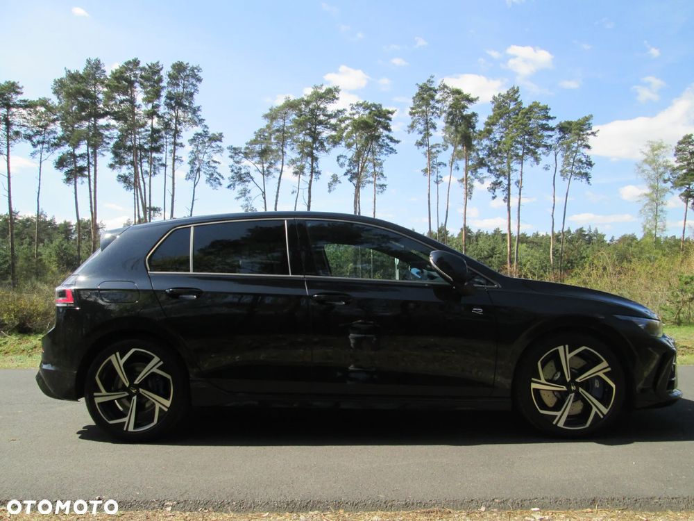 Volkswagen Golf - 4