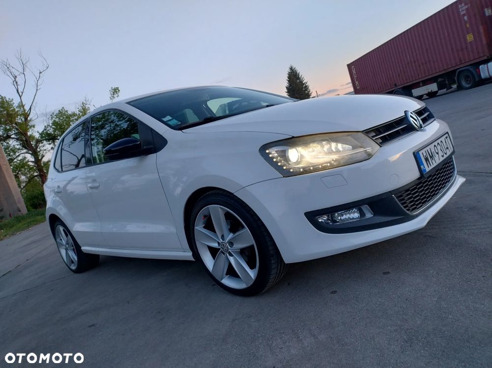 Volkswagen Polo 1.6 TDI Highline - 1