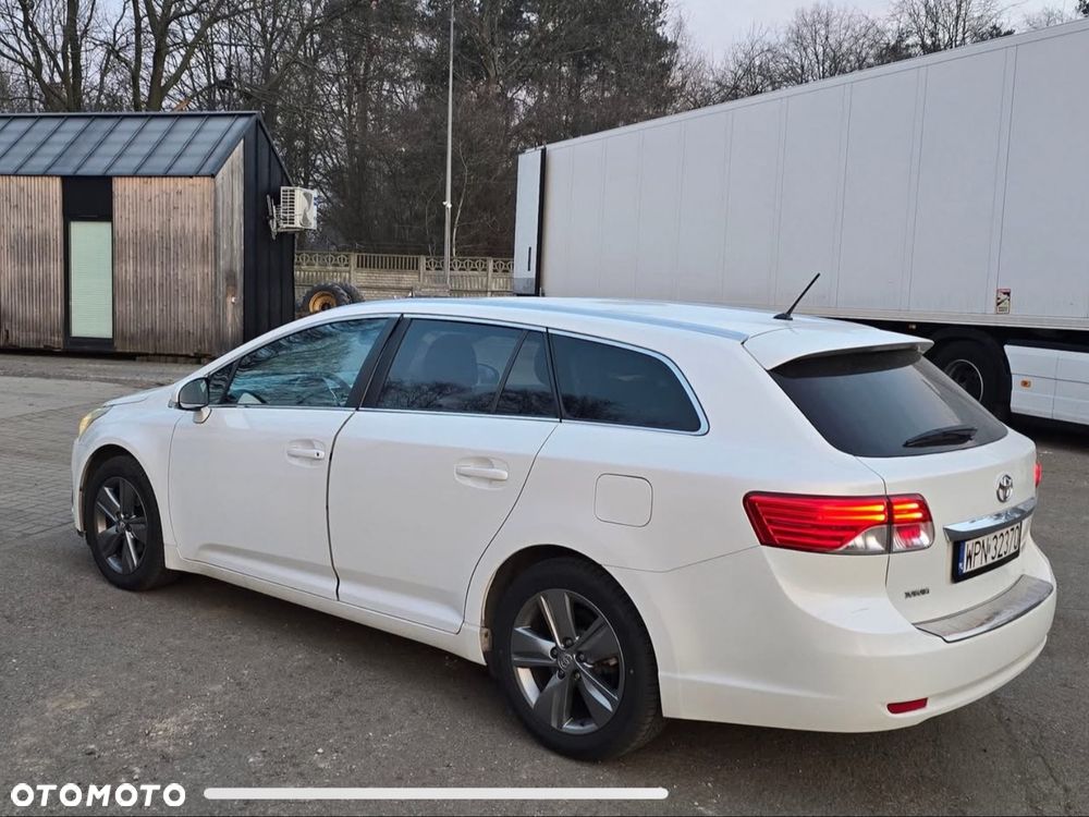 Toyota Avensis - 3