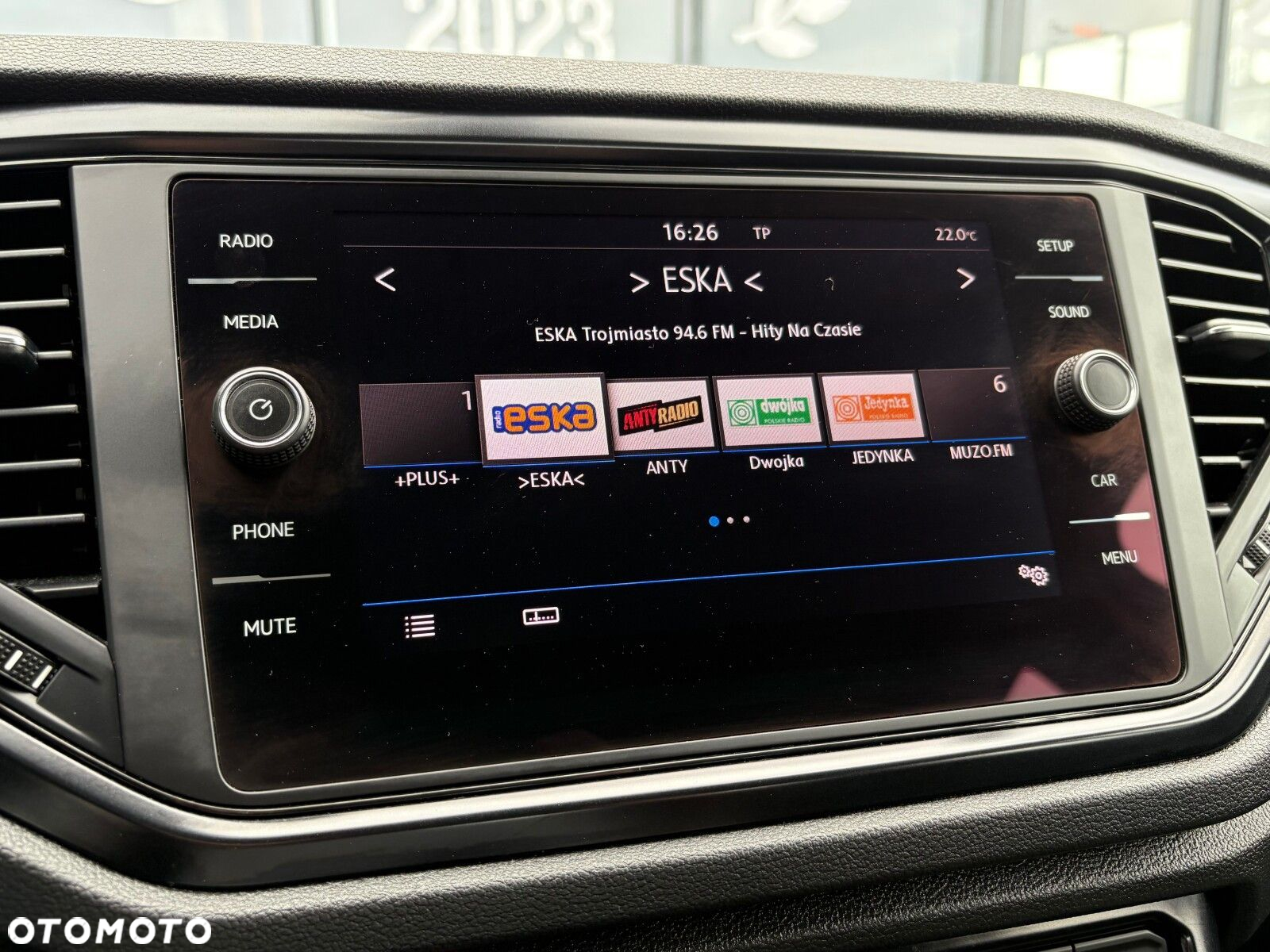 Volkswagen T-Roc - 24