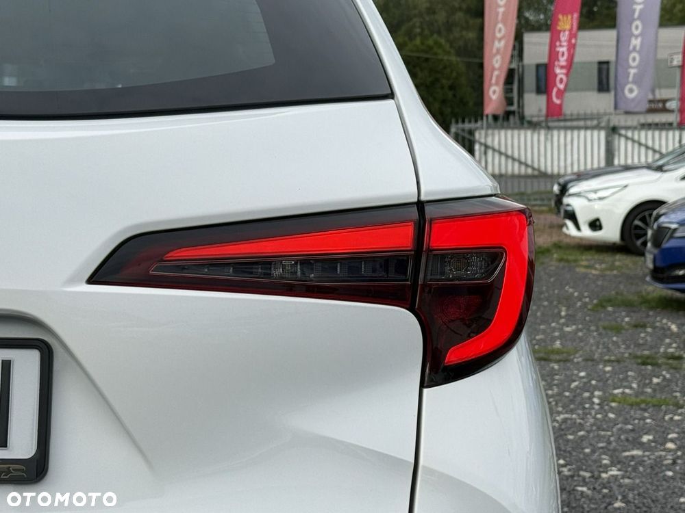 Toyota Corolla 1.8 Hybrid Executive - 9