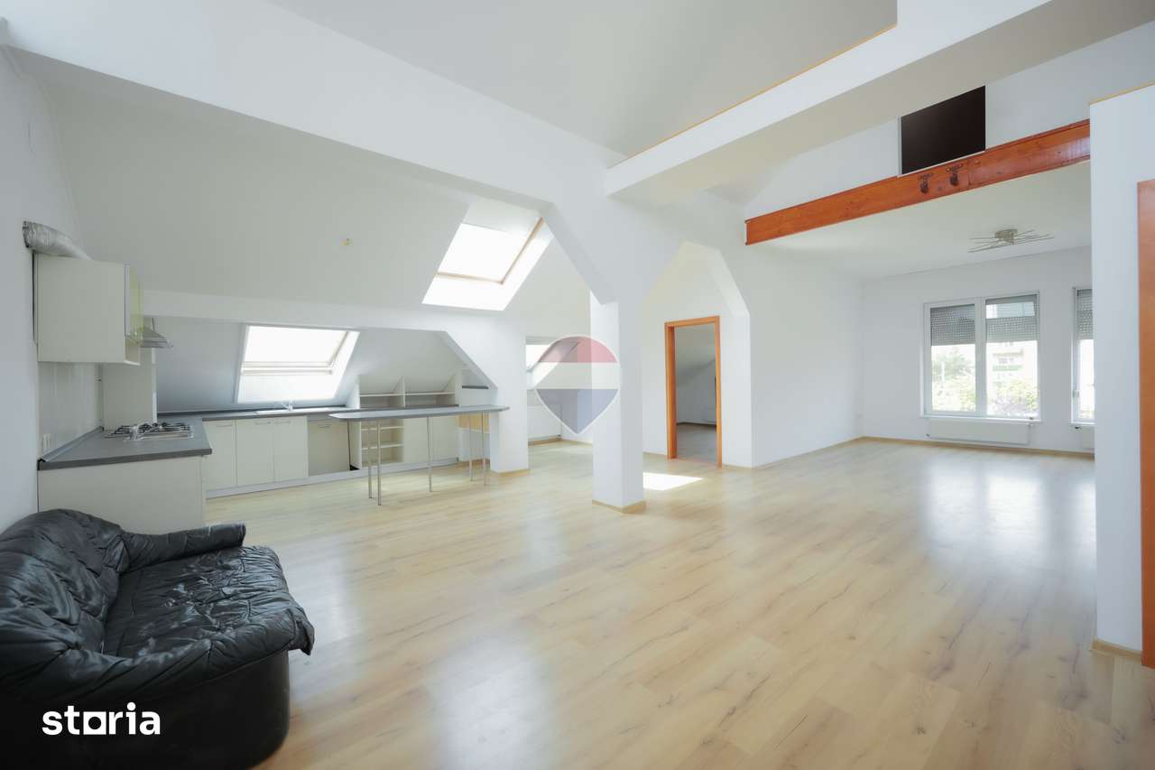 Apartament la mansardă – peste 140 mp utili | 3 dormitoare | Nufărul — fotografia 1