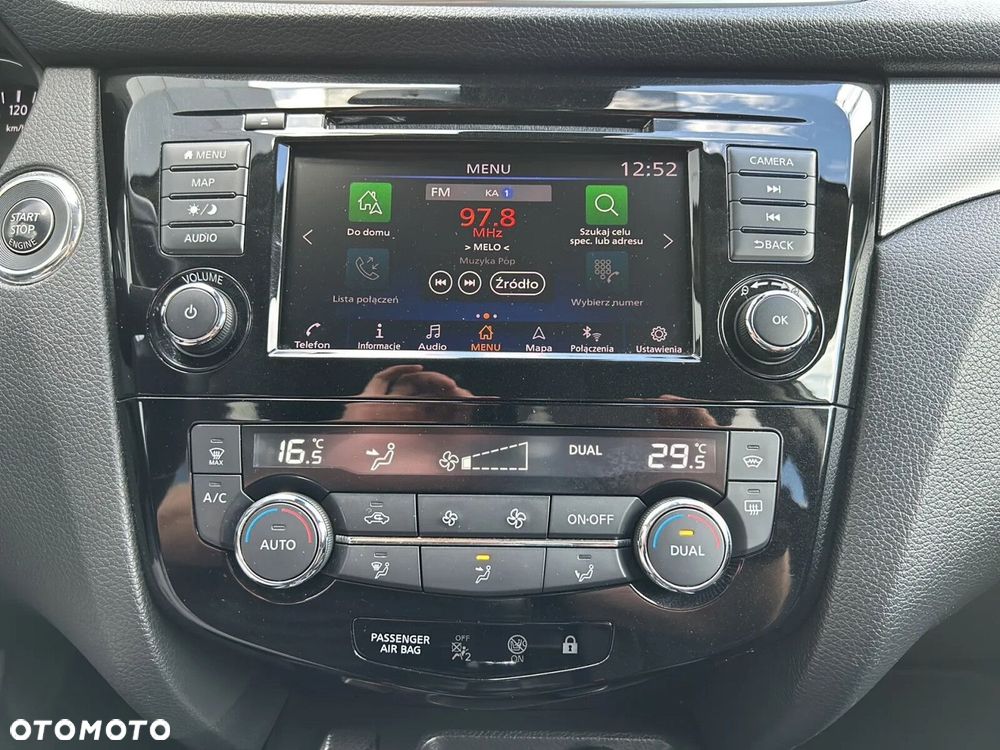 Nissan Qashqai 1.3 DIG-T N-Connecta - 31