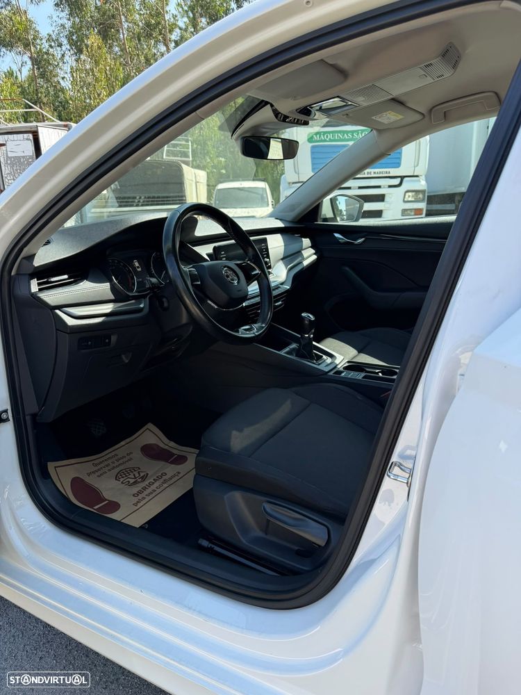 Skoda Octavia 2.0 TDI Tour - 7