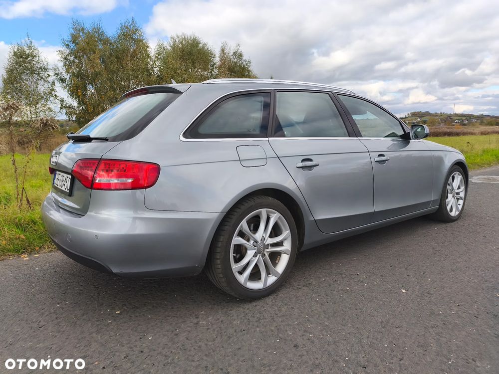 Audi A4 Avant 2.0 TDI DPF Ambiente - 6