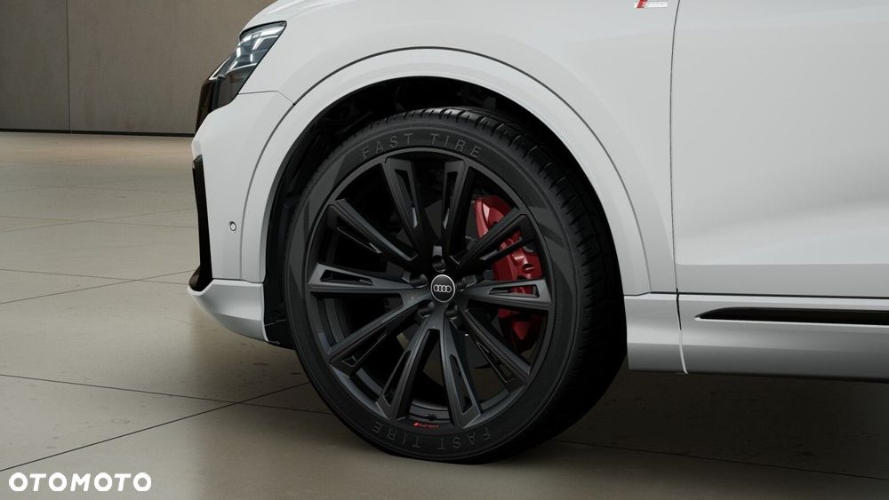 Audi Q8 - 6
