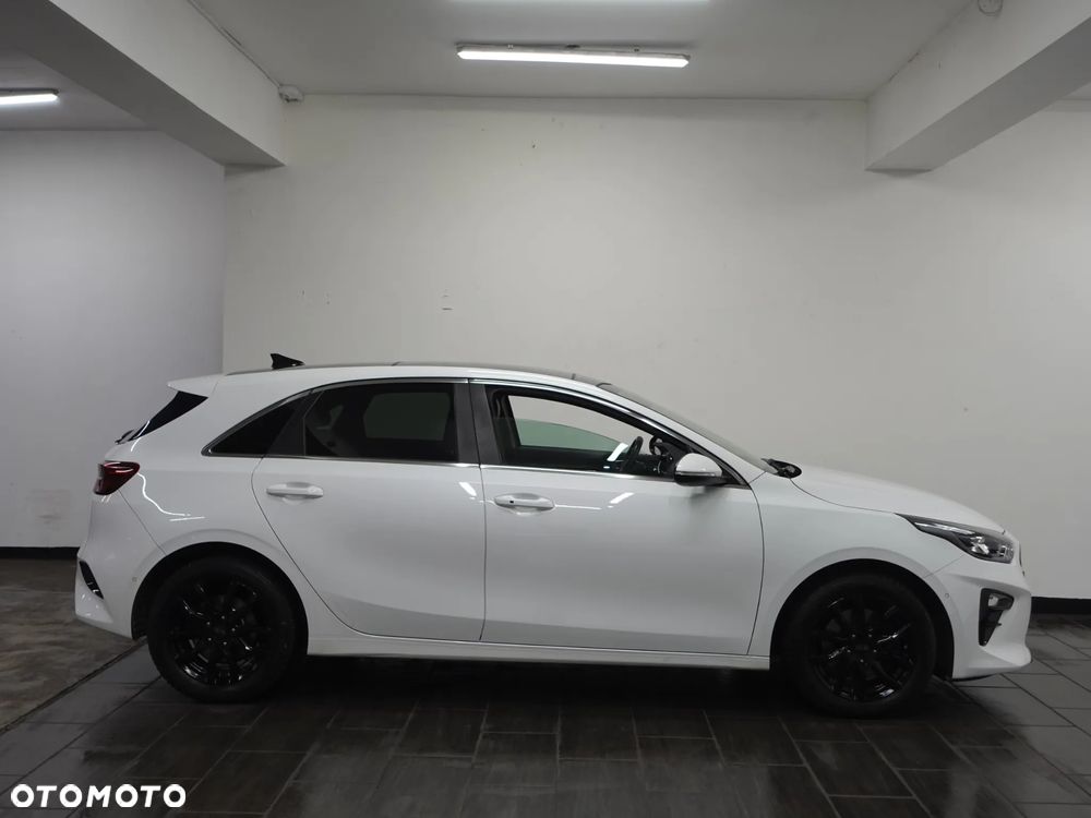 Kia Ceed 1.4 T-GDI OPF Platinum Edition - 9
