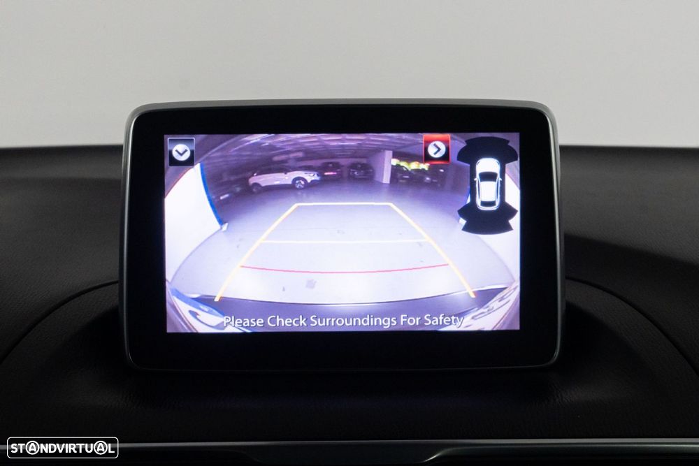 Mazda 3 Hatchback - 19