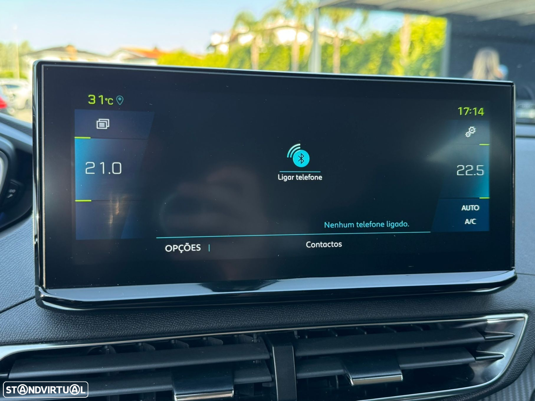 Peugeot 3008 1.6 Hybrid Allure e-EAT8 - 42