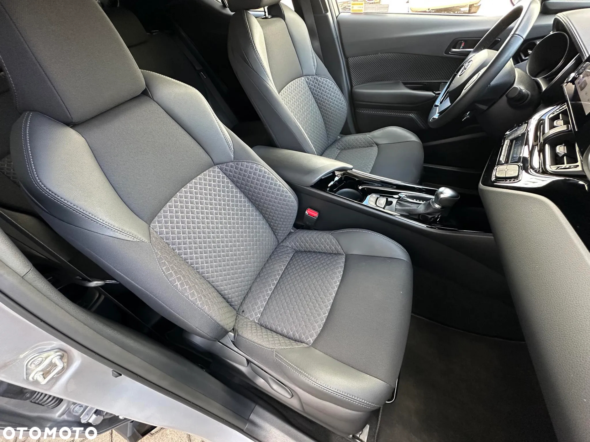 Toyota C-HR 1.8 Hybrid Style - 15
