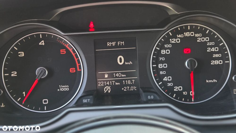 Audi A4 Avant - 16