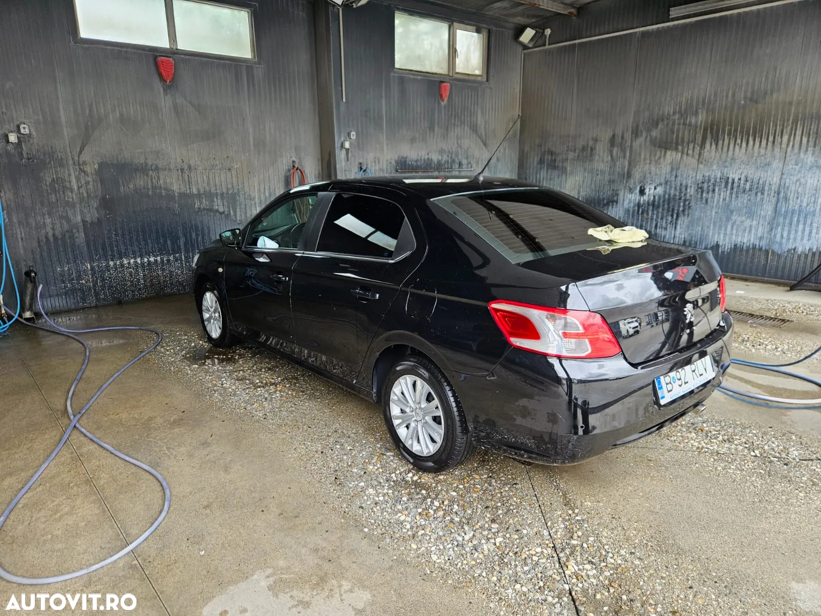 Peugeot 301 1.6 VTi Allure - 6