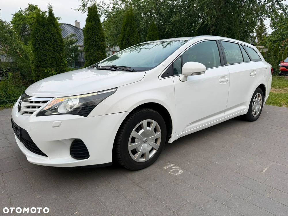 Toyota Avensis - 7