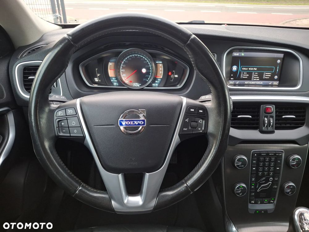 Volvo V40 Cross Country D3 Summum - 10