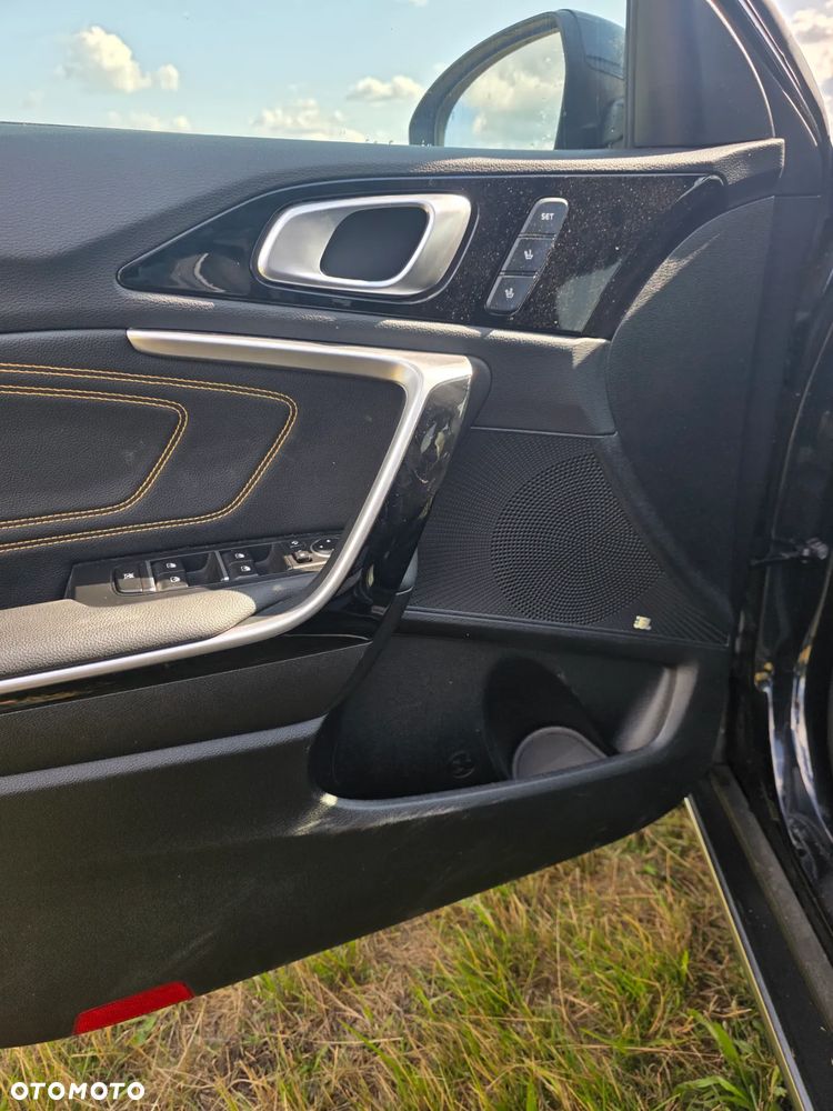 Kia XCeed 1.6 T-GDI Prestige Line DCT - 14