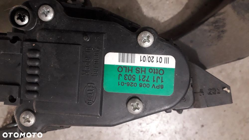 pedał potencjometr gazu 1J1721503J A3 8L 1.6 lift - 2