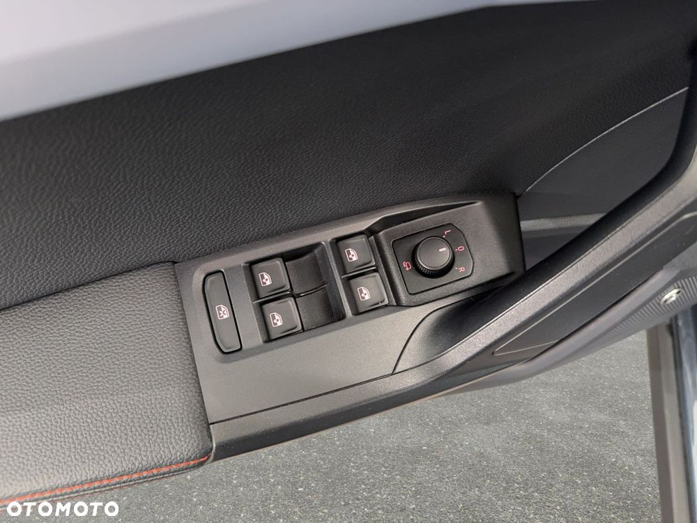 Seat Arona - 15