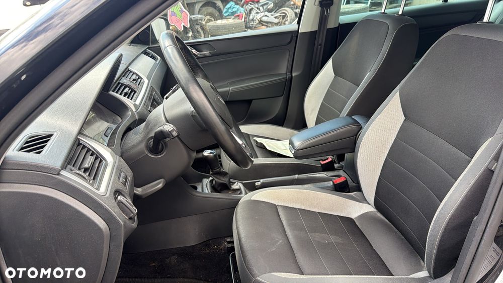 Skoda RAPID 1.4 TDI Clever - 19