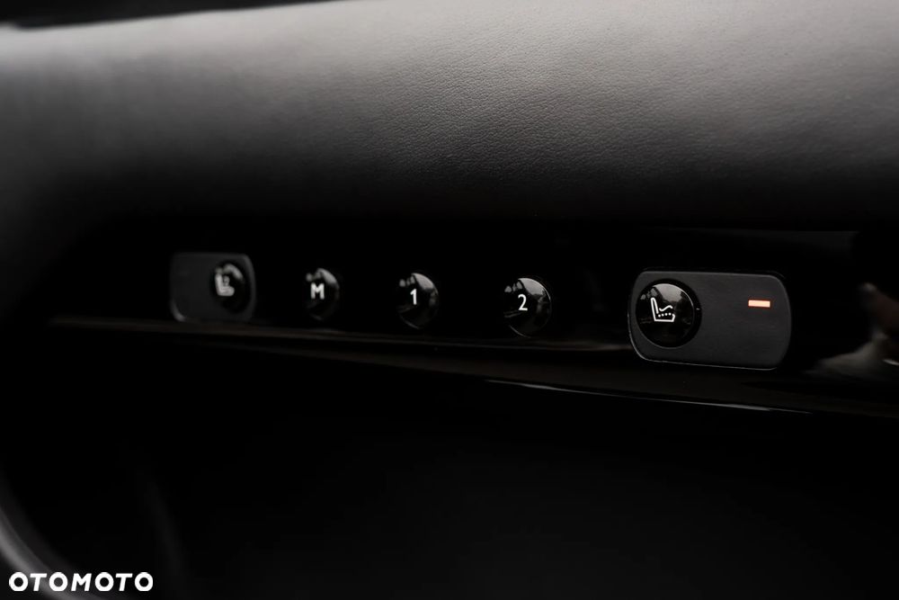 Rolls-Royce Wraith - 21