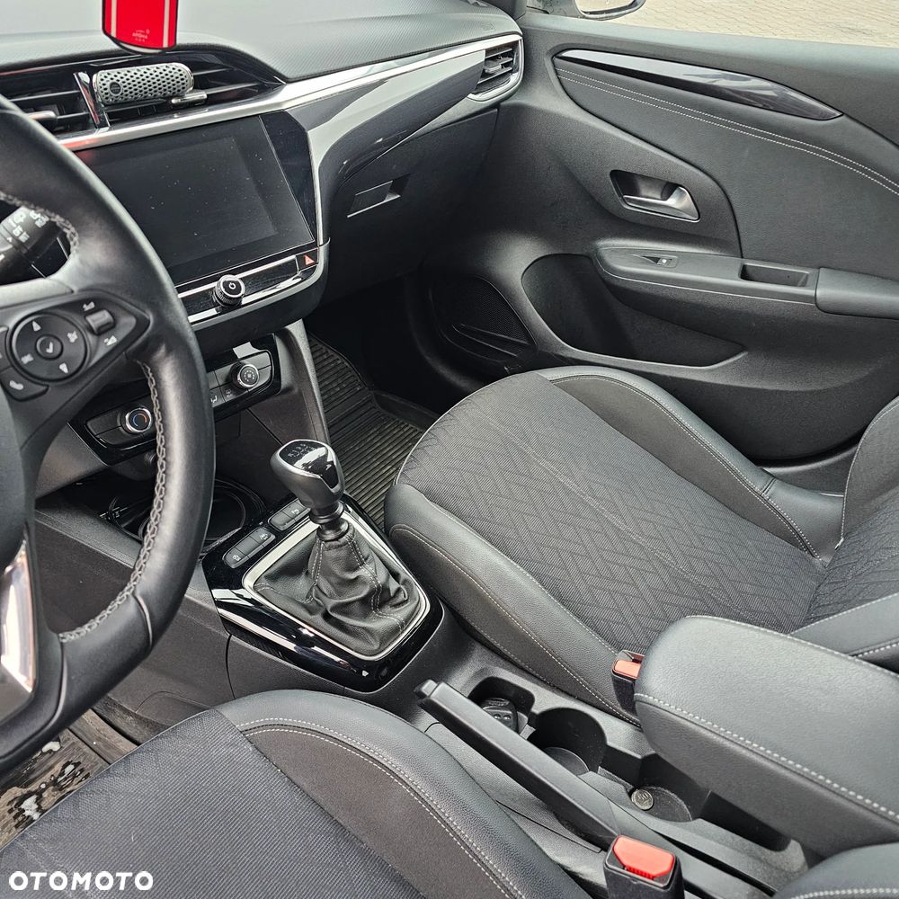 Opel Corsa 1.2 Elegance S&S - 11