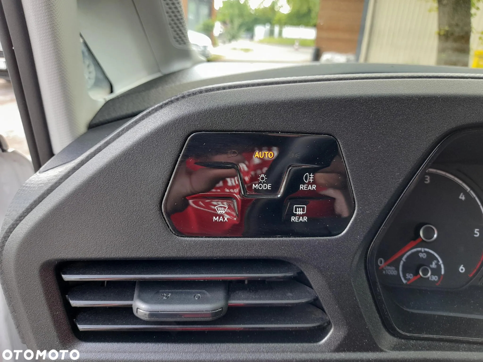 Volkswagen Caddy 2.0 TDI Life - 24