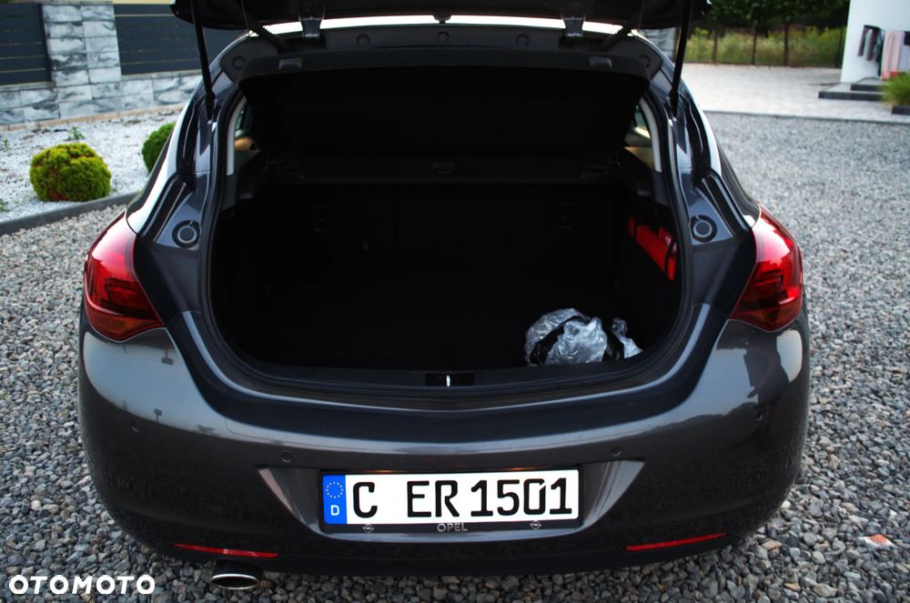 Opel Astra 1.4 Turbo Automatik Cosmo - 31