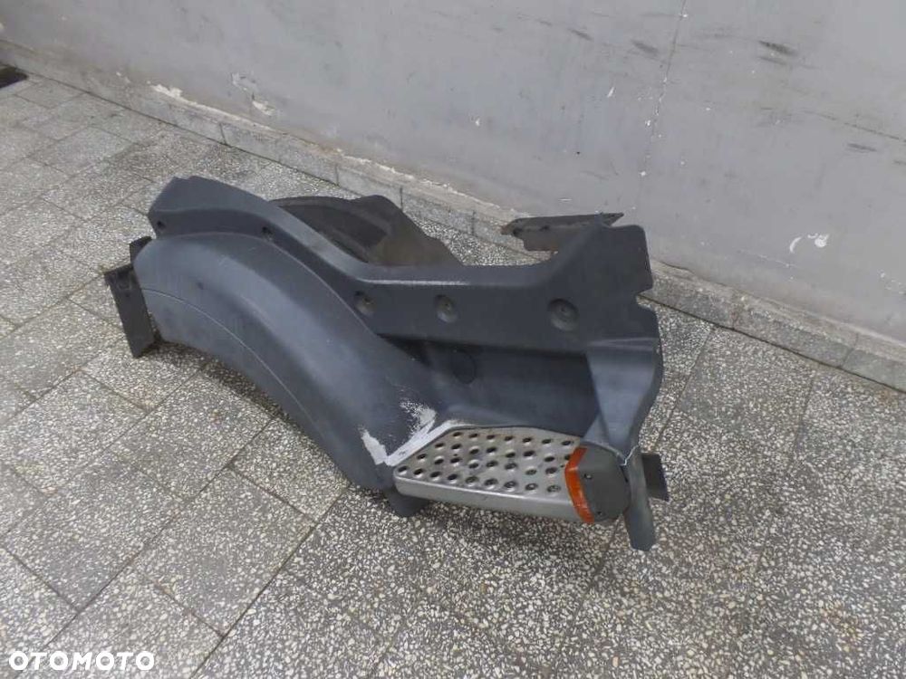 MAN TGL TGM TGA 8-180 STOPIEN STOPNICA PRAWA 81612300102 - 2