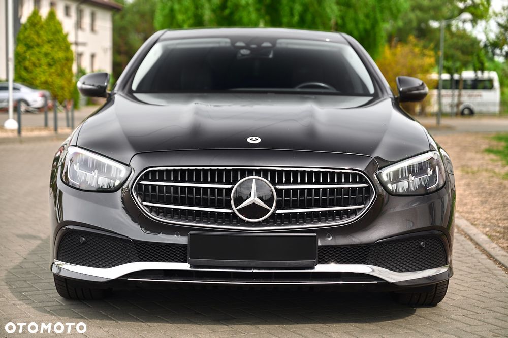 Mercedes-Benz Klasa E 220 d 9G-TRONIC - 3
