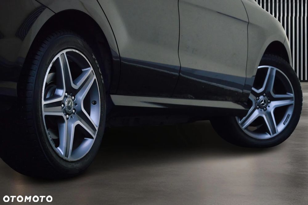 Mercedes-Benz GLE - 12