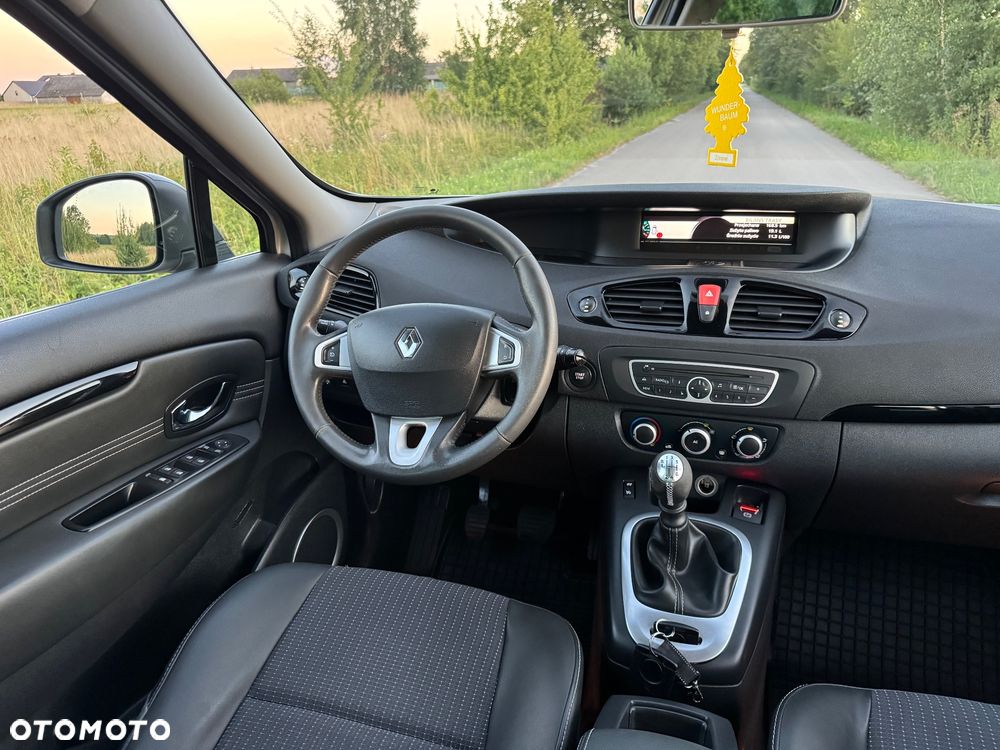 Renault Scenic 1.4 16V TCE Bose Edition - 11