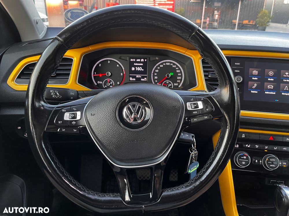 Volkswagen T-Roc - 8