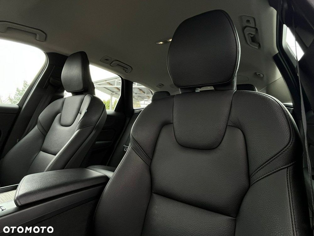 Volvo XC 60 B5 D AWD Inscription - 15