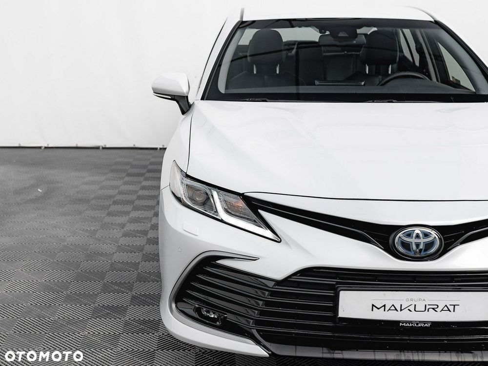 Toyota Camry - 9