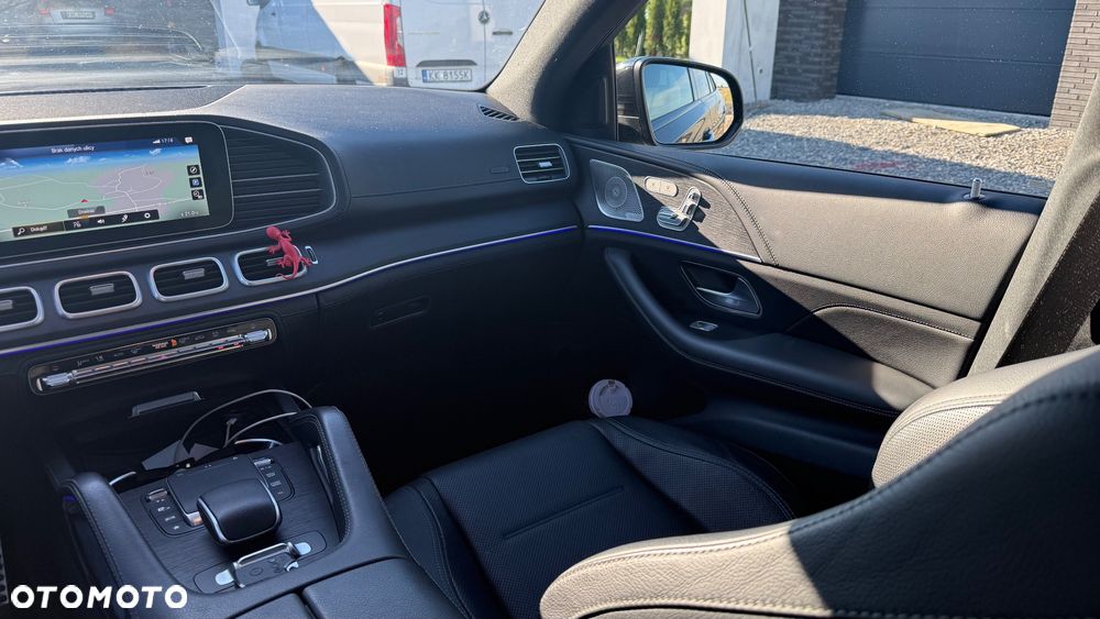 Mercedes-Benz GLE 300 d 4-Matic - 11