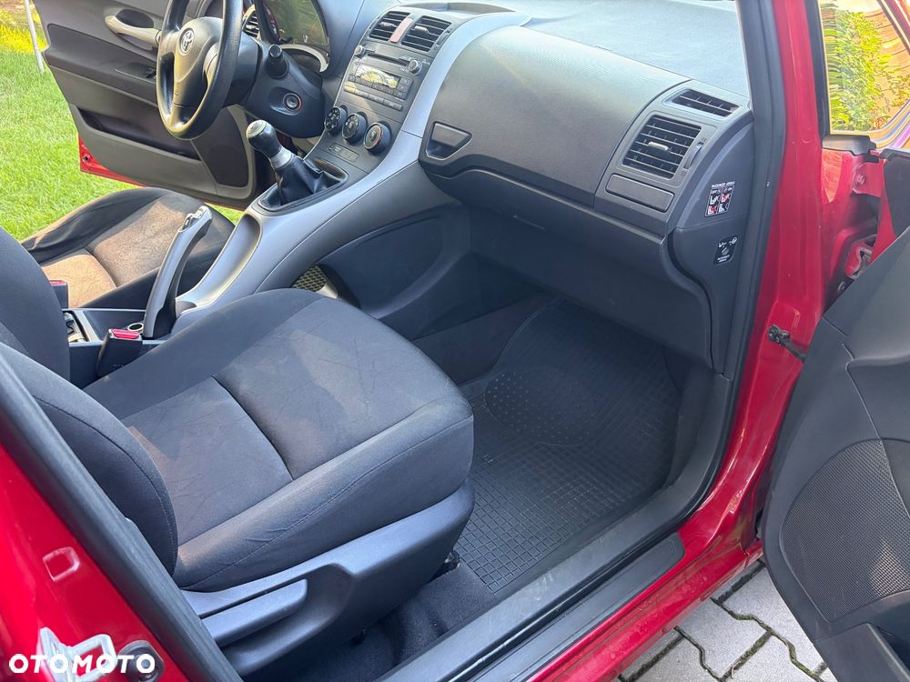 Toyota Auris 1.4 VVT-i Terra - 13