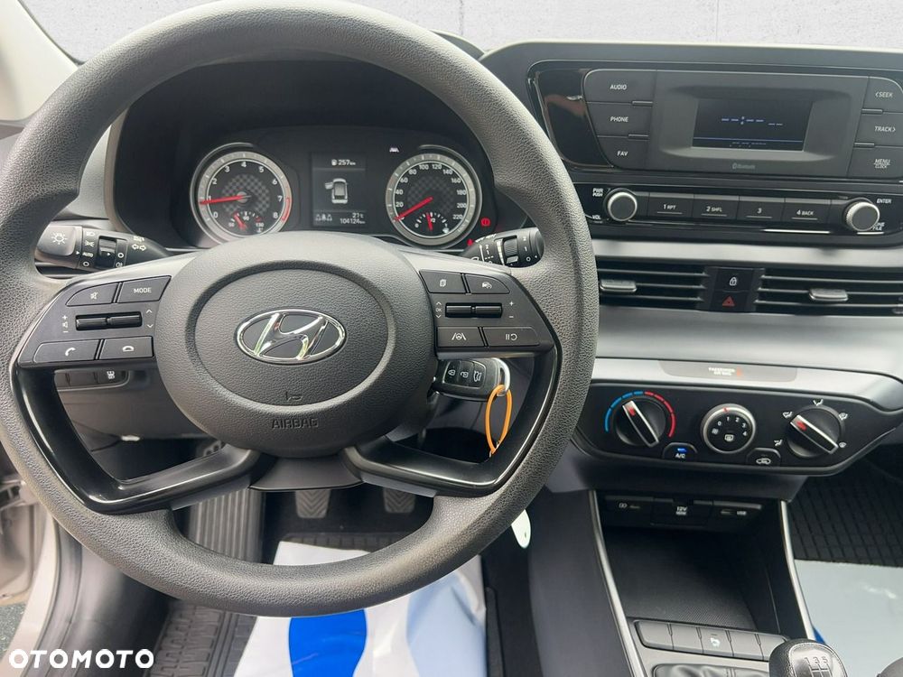 Hyundai i20 - 18