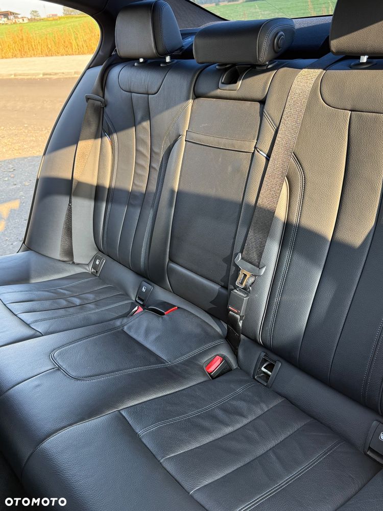 BMW Seria 5 520d Efficient Dynamics M Sport sport - 11