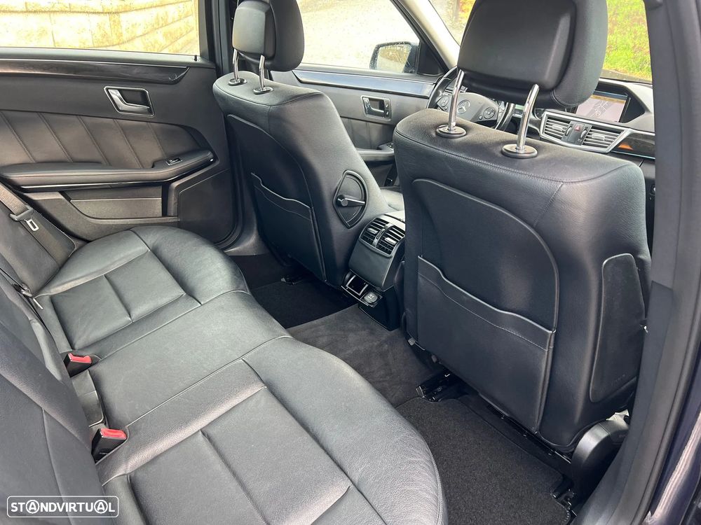 Mercedes-Benz E 250 CDI Avantgarde BlueEfficiency Auto. - 11