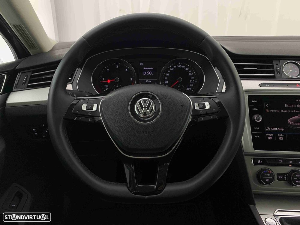 VW Passat Variant 1.6 TDI Confortline - 9