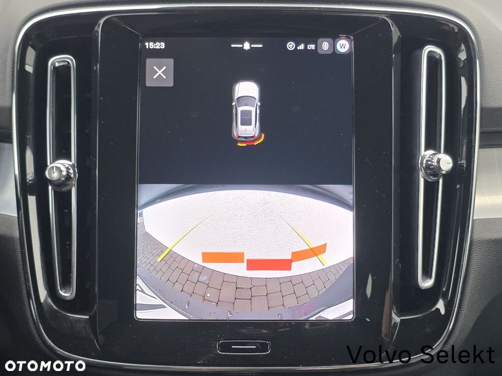 Volvo XC 40 - 30