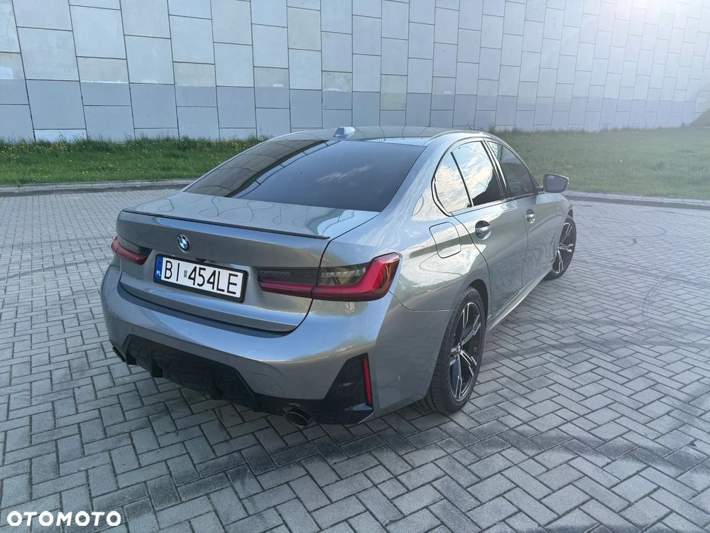BMW Seria 3 318i - 13