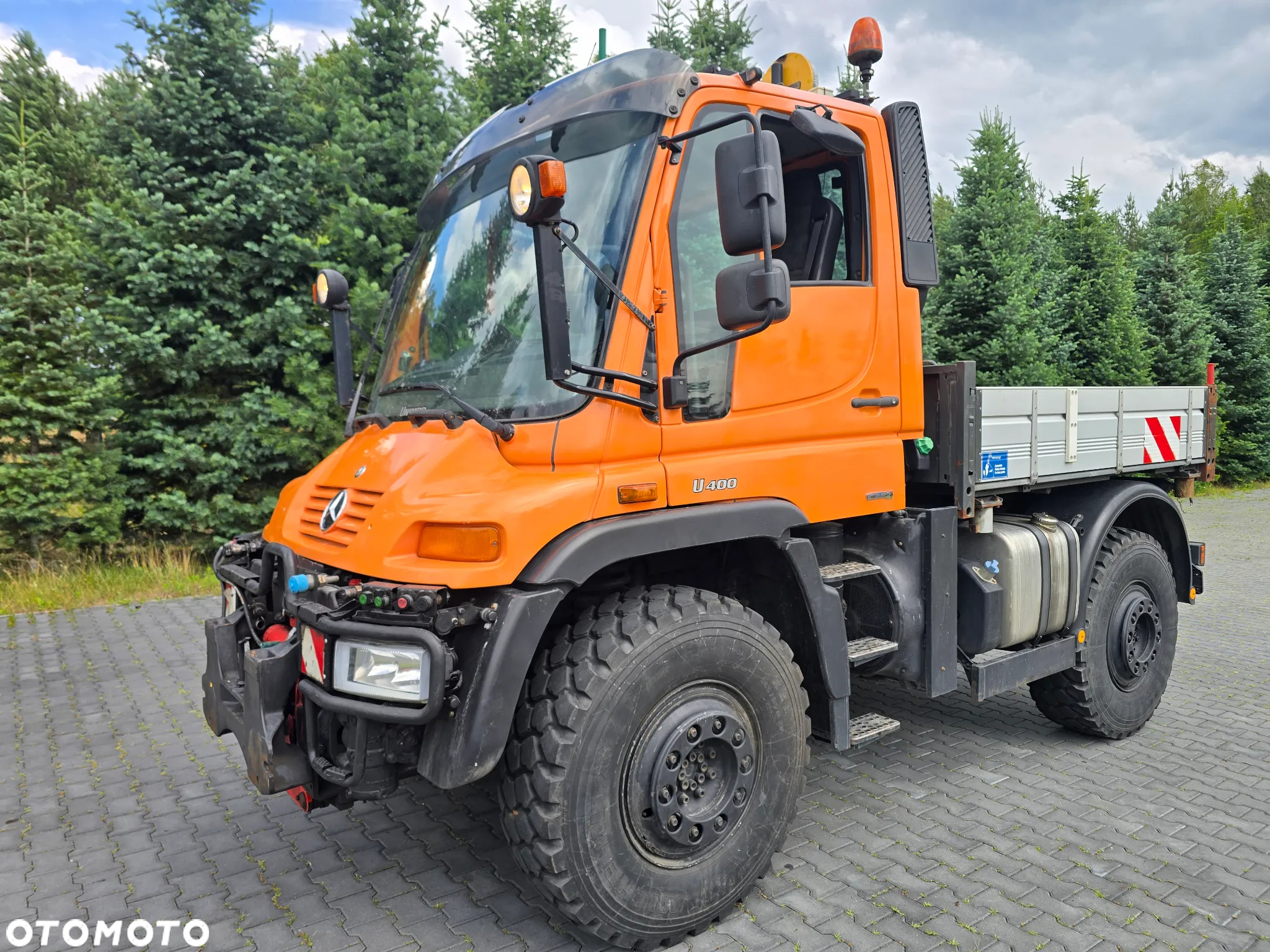 Unimog U400 - 10