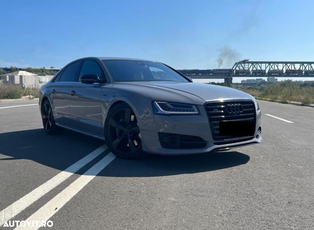 Audi S8 Plus 4.0 TFSI quattro Tiptronic - 1