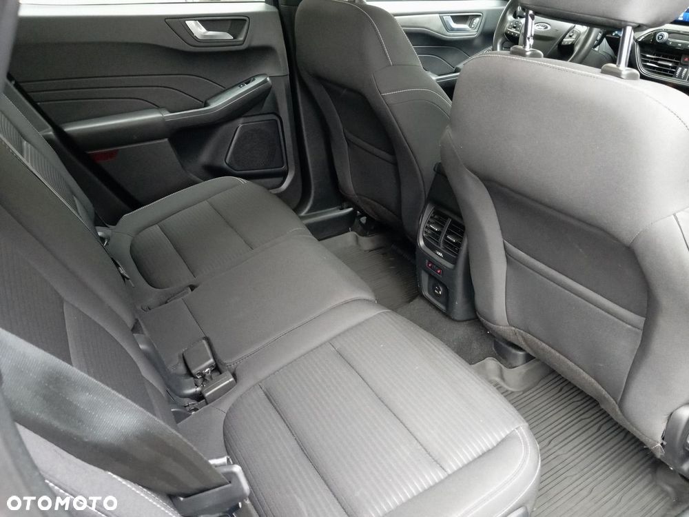 Ford Kuga 1.5 EcoBoost FWD Titanium - 13