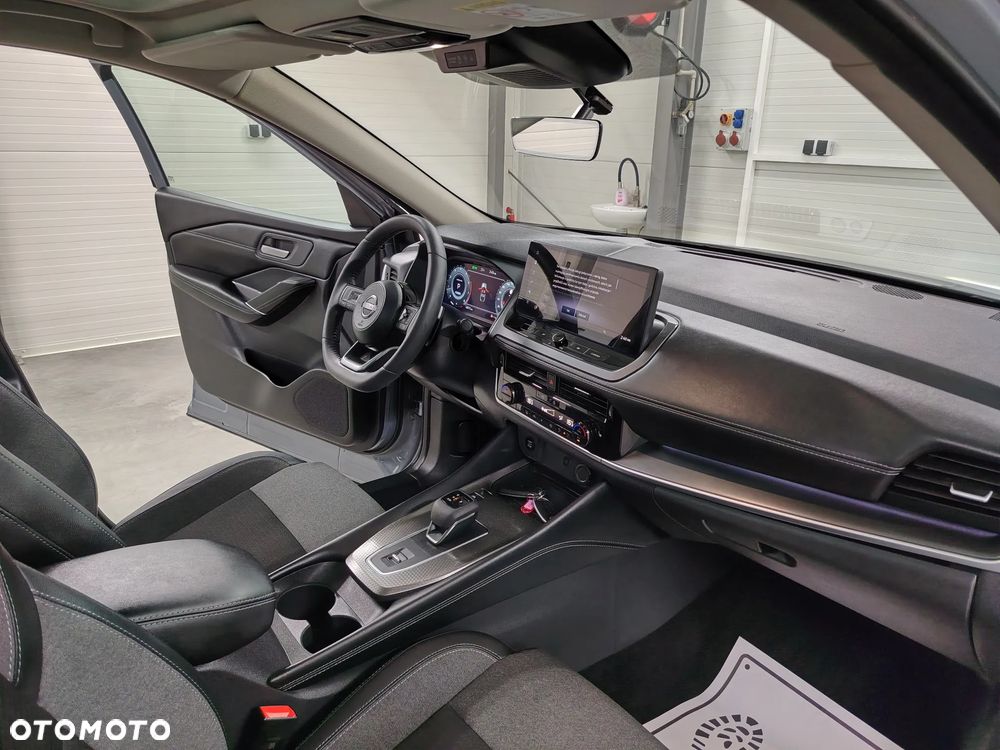 Nissan Qashqai 1.3 DIG-T MHEV Xtronic N-Connecta - 30