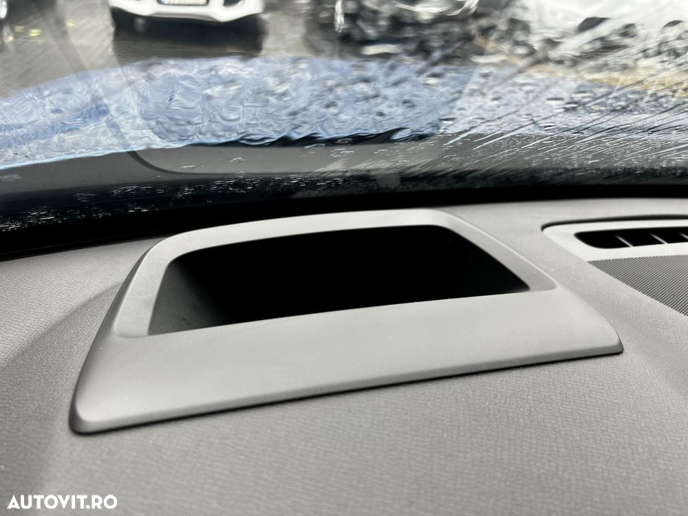 Volvo XC 90 - 37