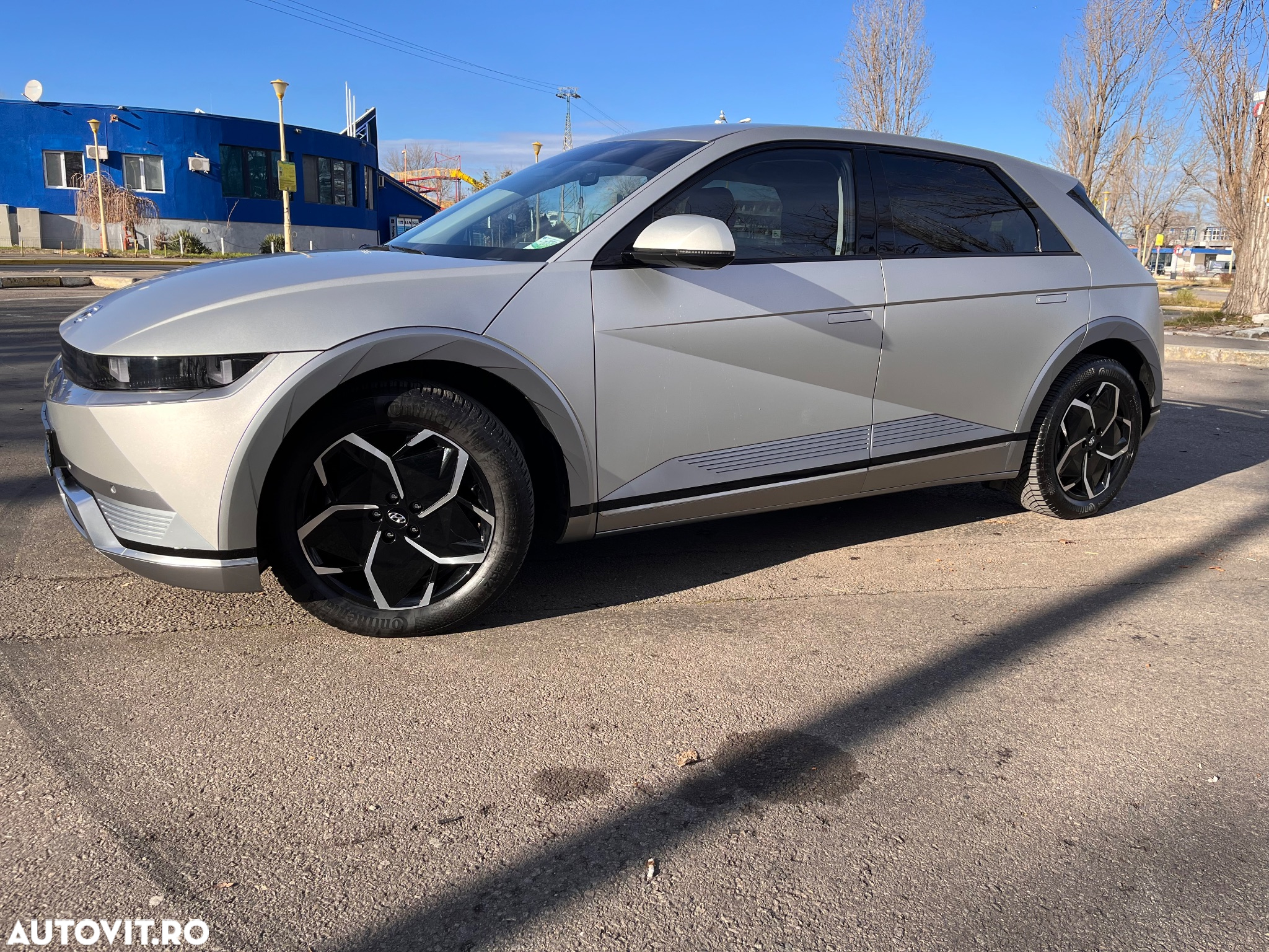 Hyundai IONIQ - 13
